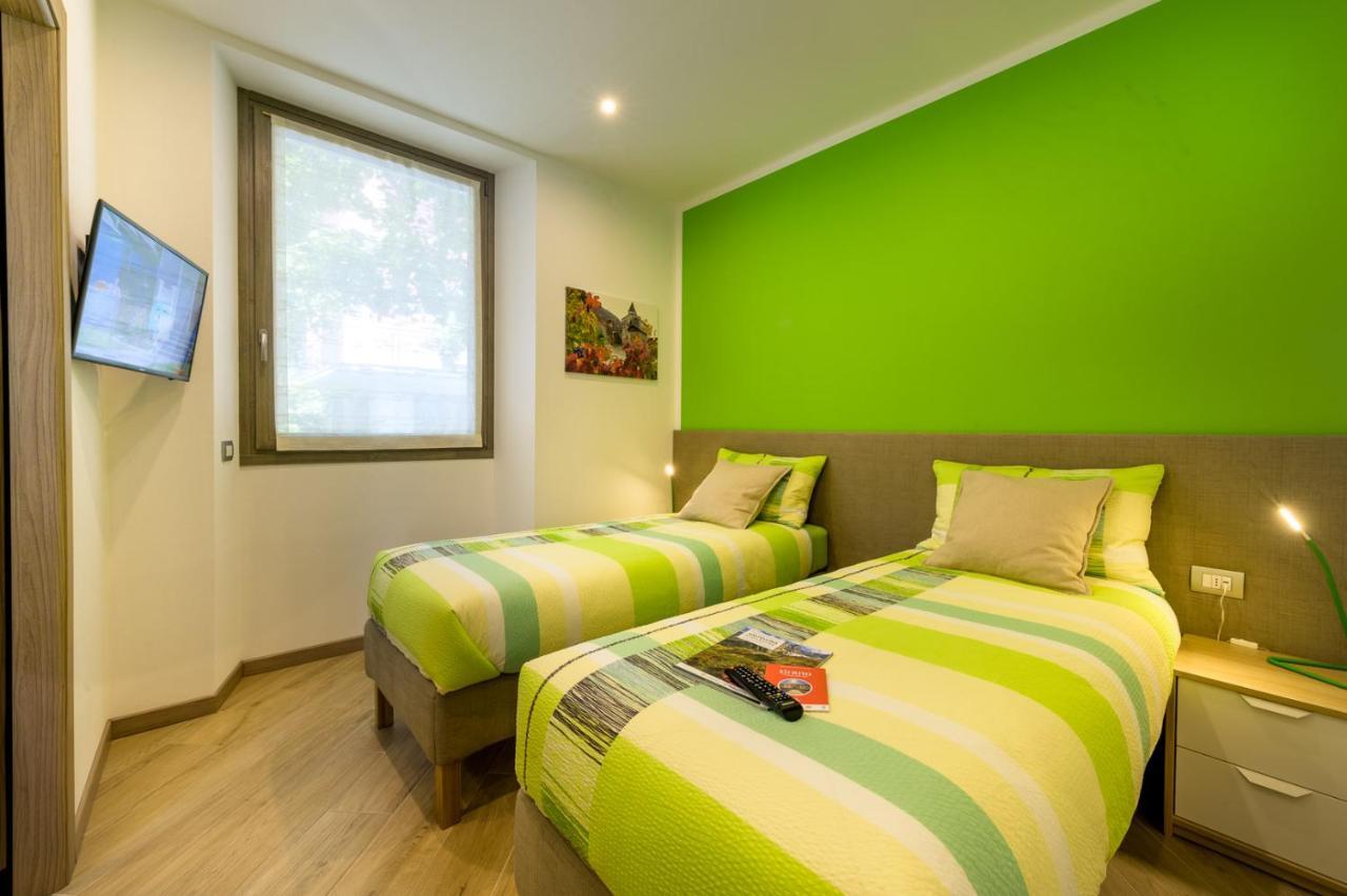 Le Rondini Hotel ตีราโน ภายนอก รูปภาพ